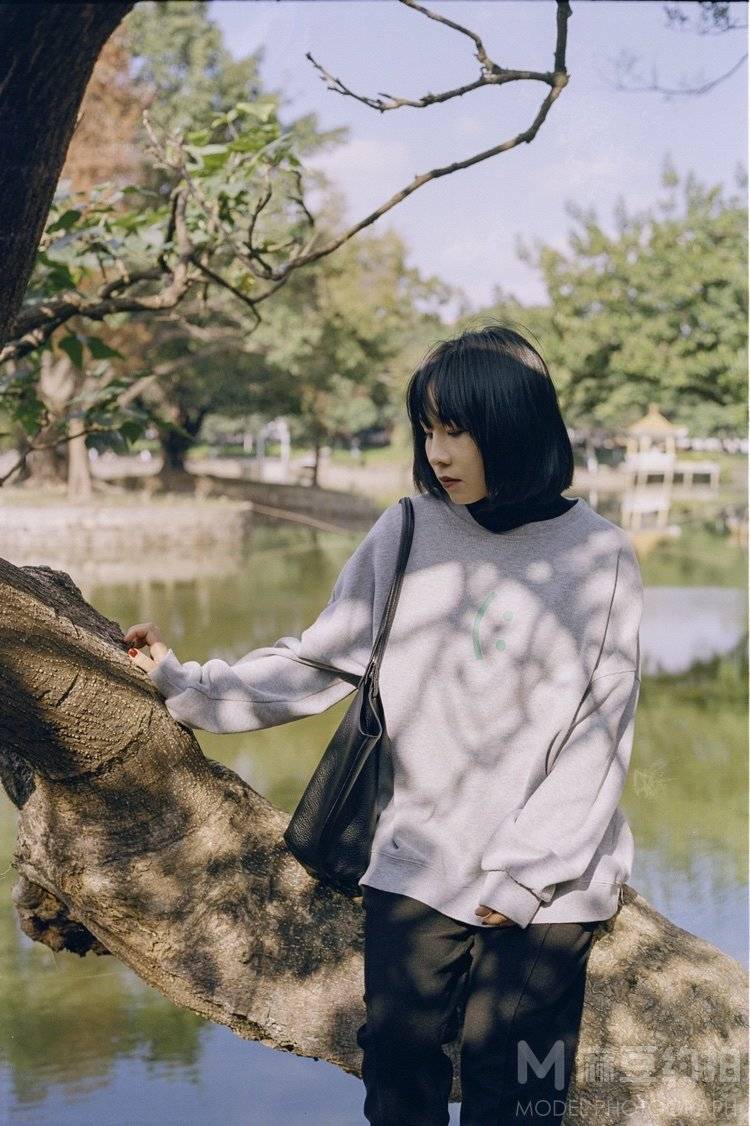 胶片模特