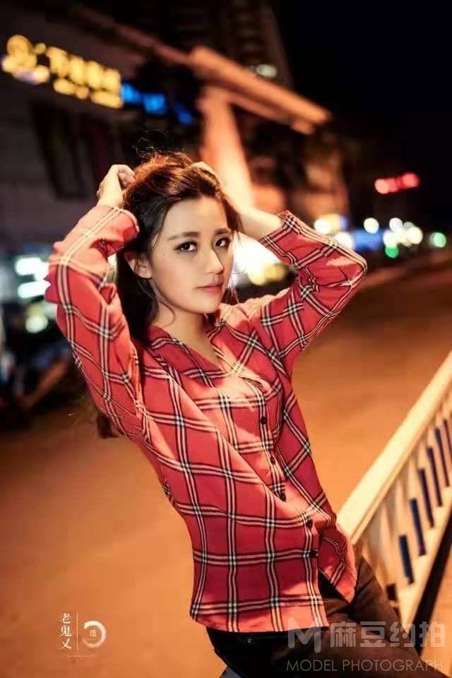 情侣模特