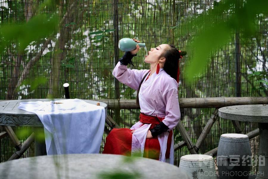 清新模特