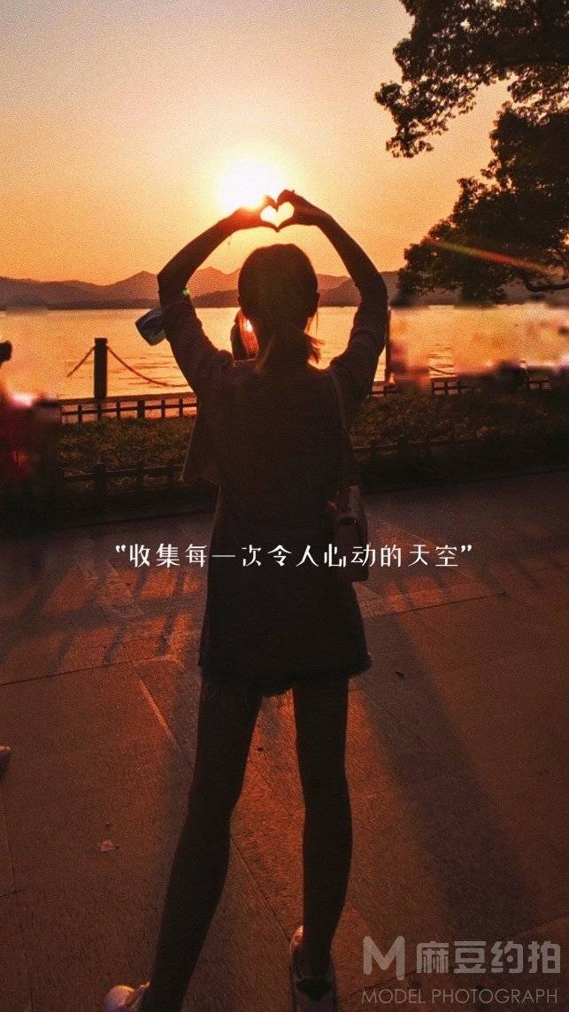 黑白模特