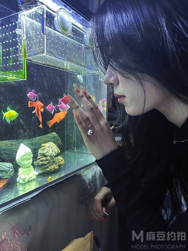 妆容模特