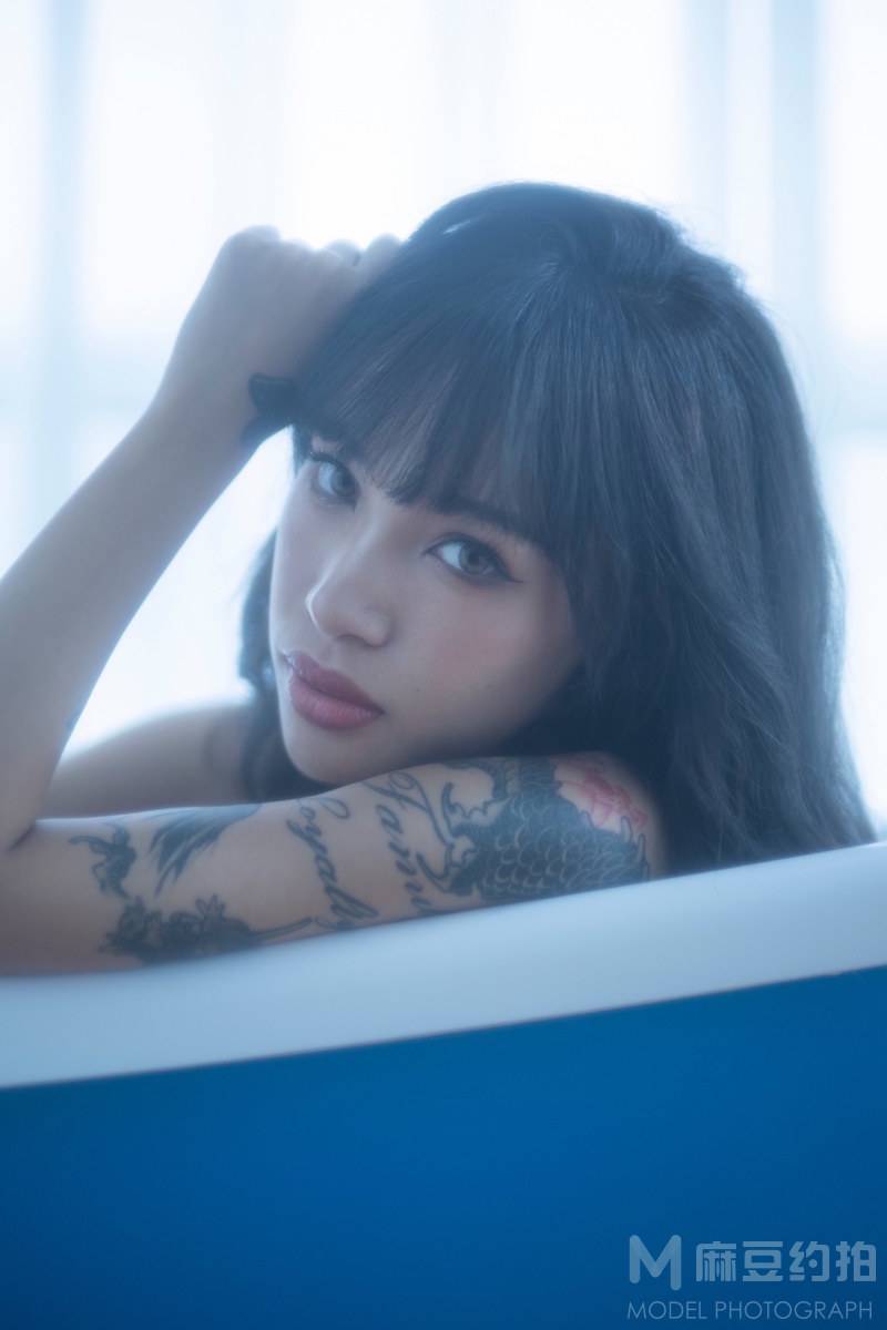 胶片模特