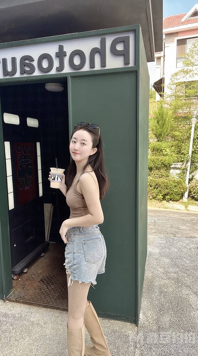 纪实模特