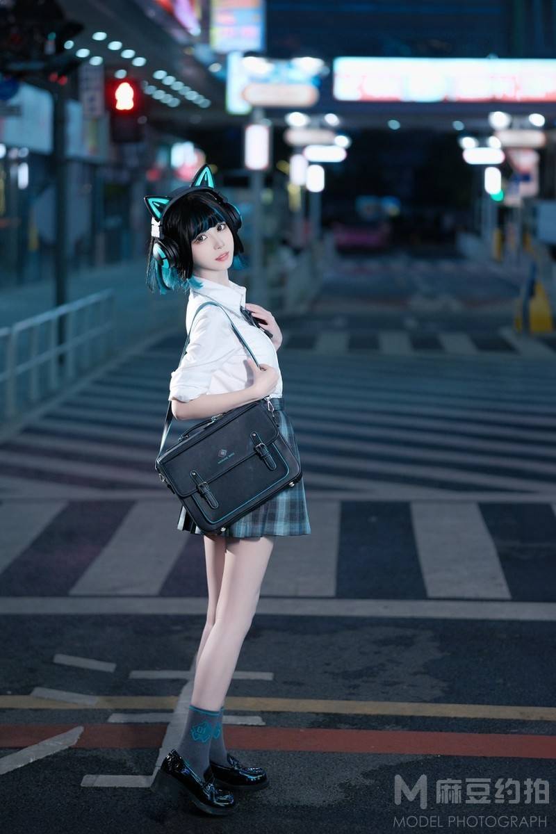 清新模特