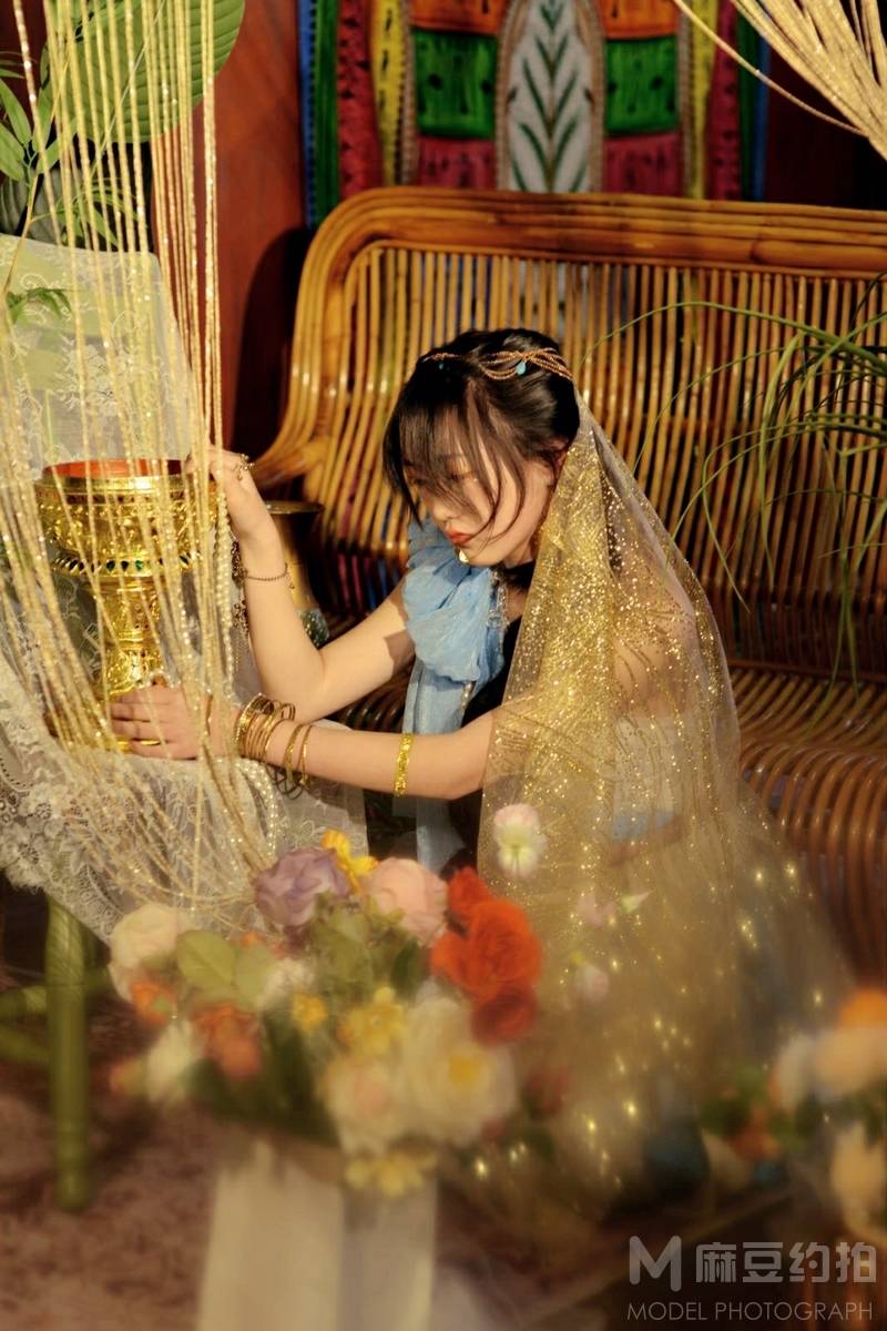 妆容模特