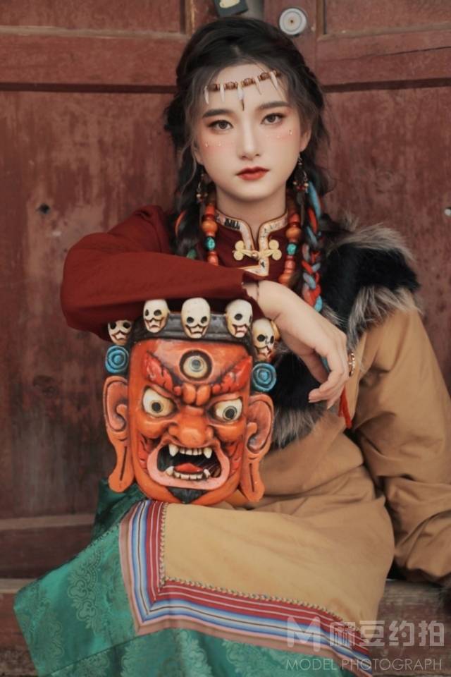 妆容模特