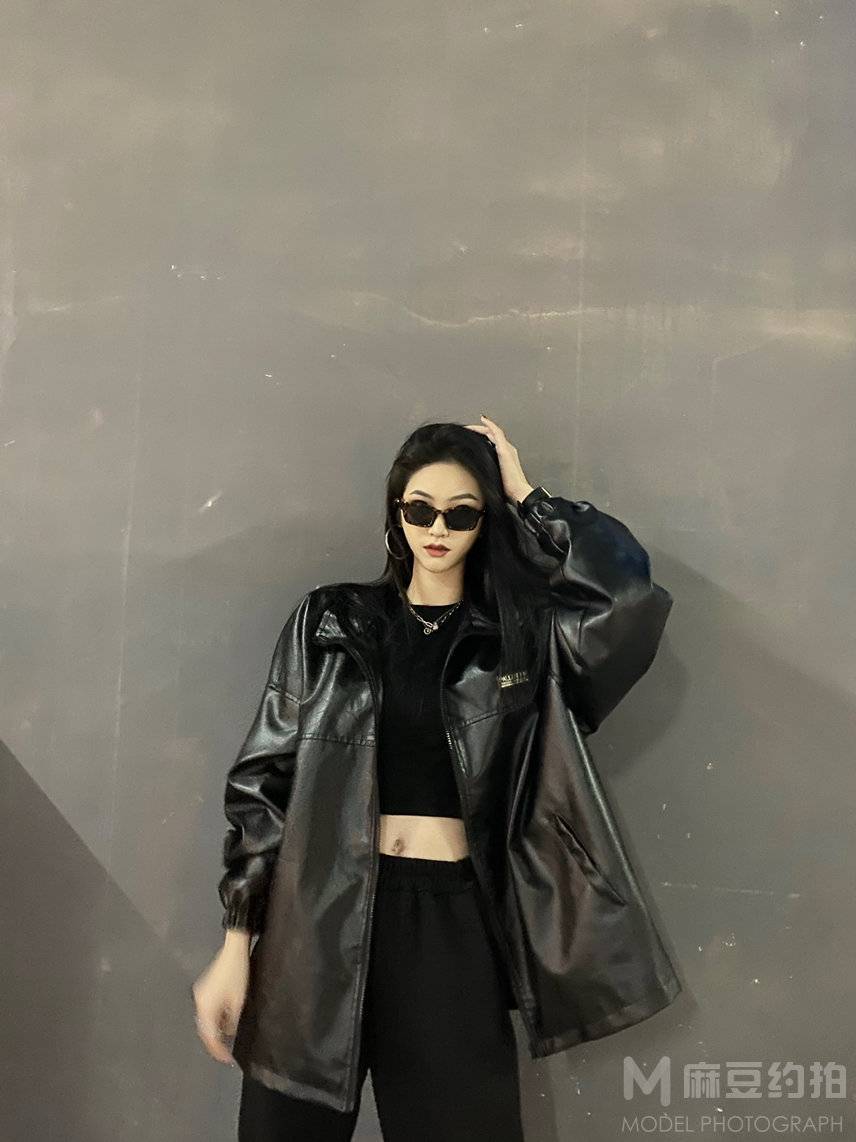 暗黑模特