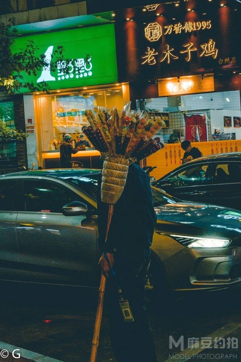 夜景模特