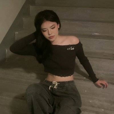 黑白模特