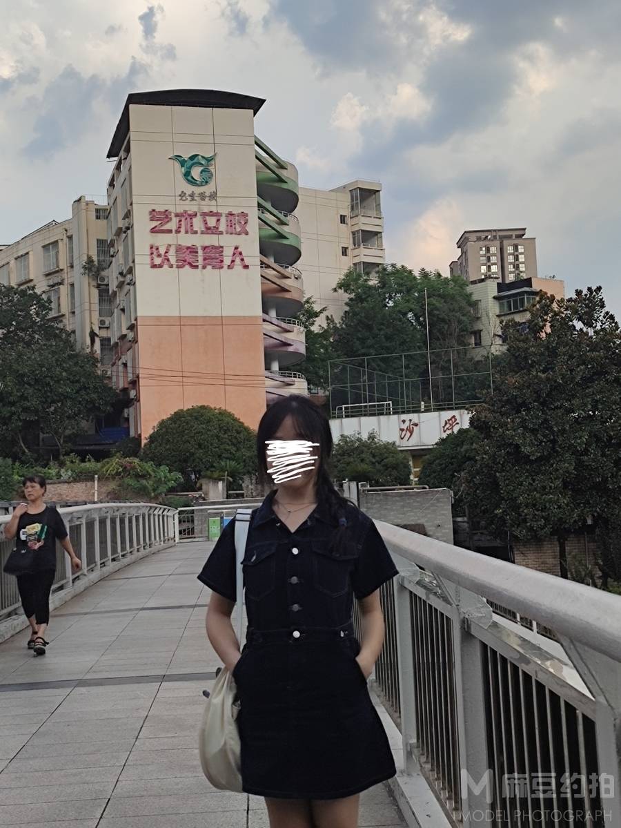 民国模特