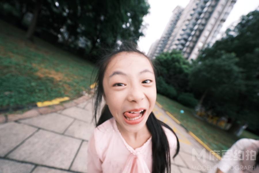 胶片模特