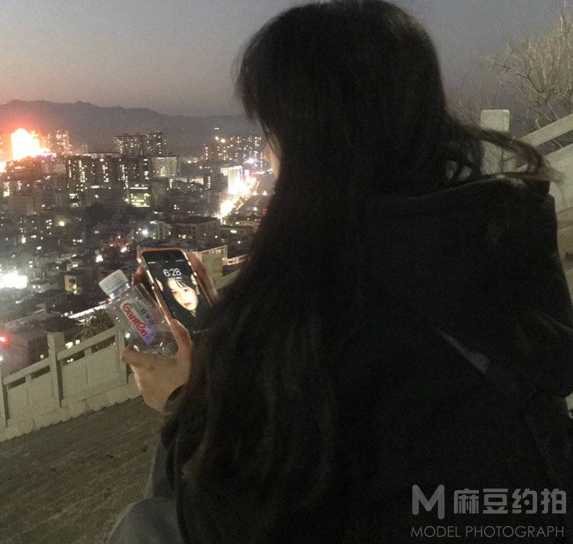 夜景模特