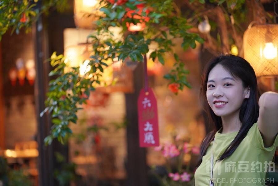 夜景模特