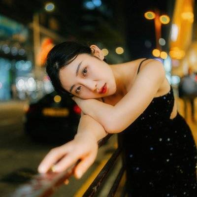 宝丽来模特