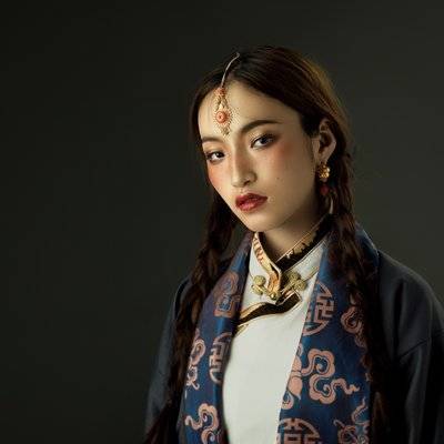 情绪模特
