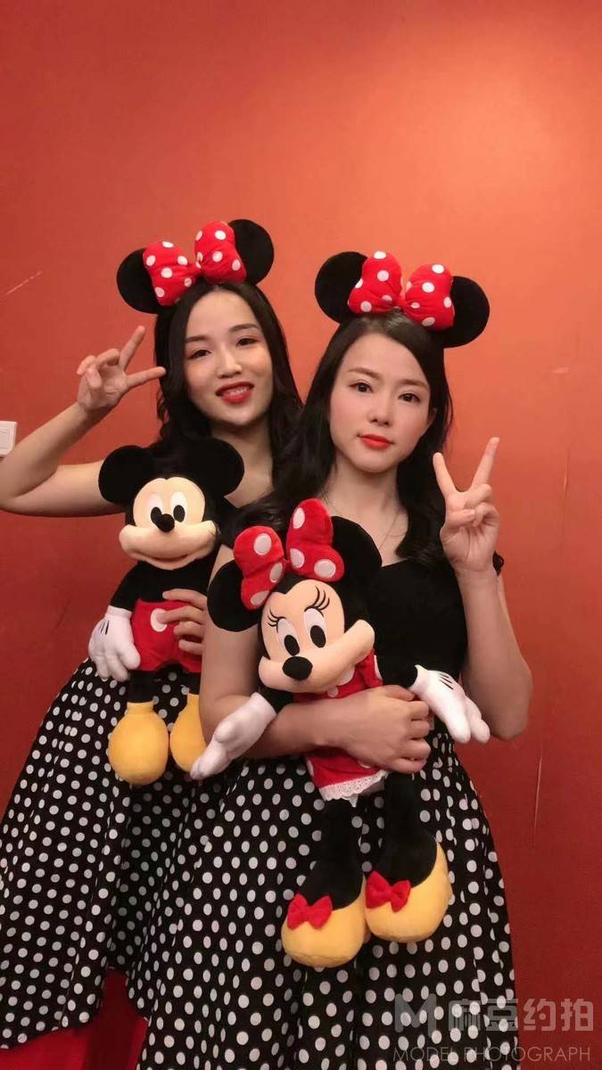 妆容模特