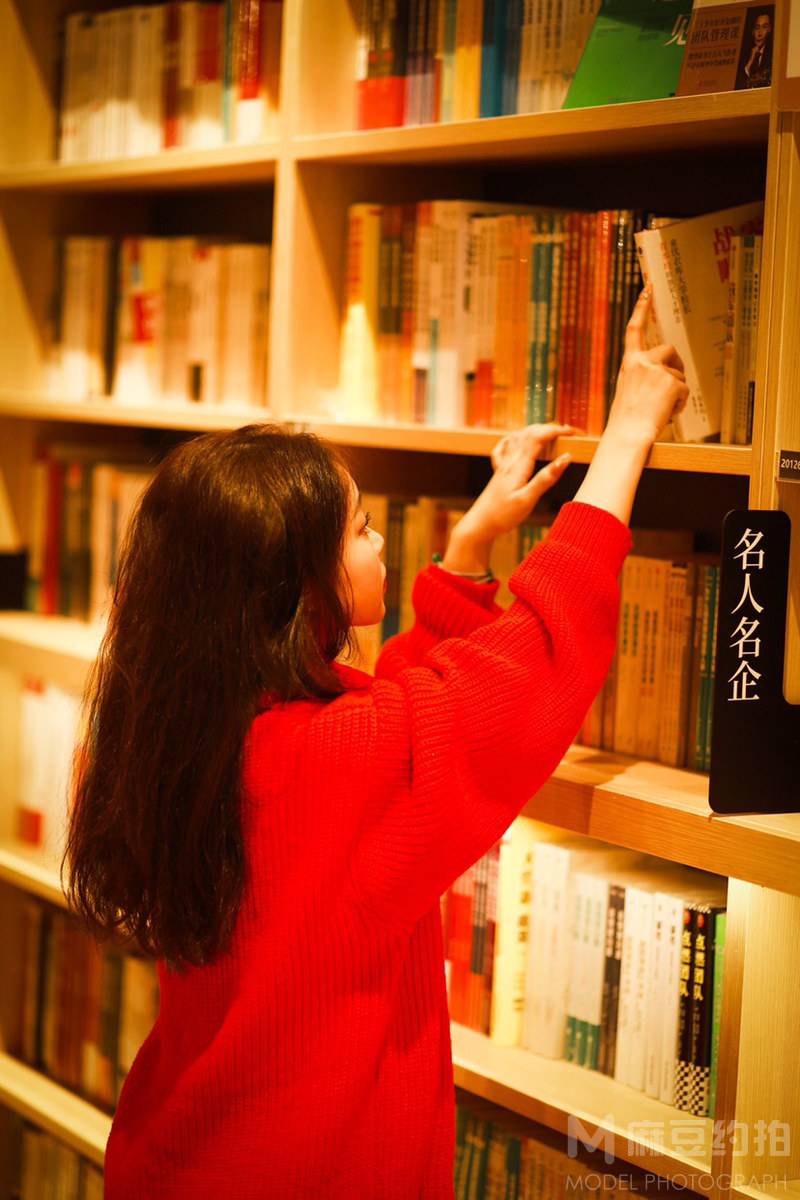 纪实模特