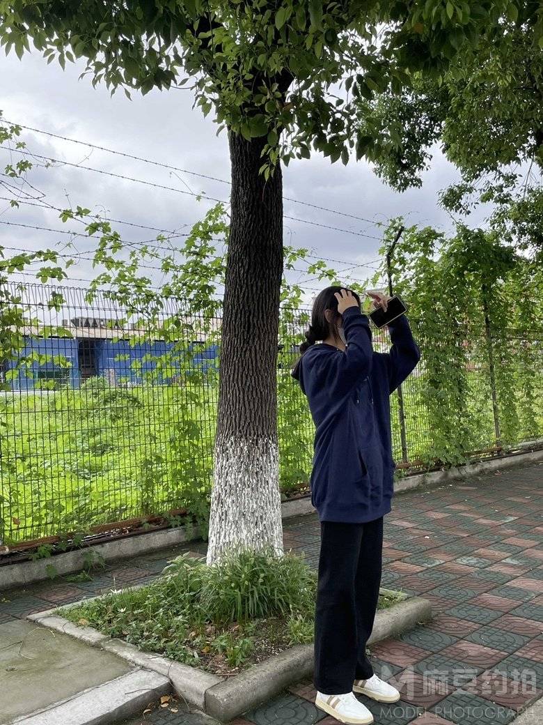 校园模特