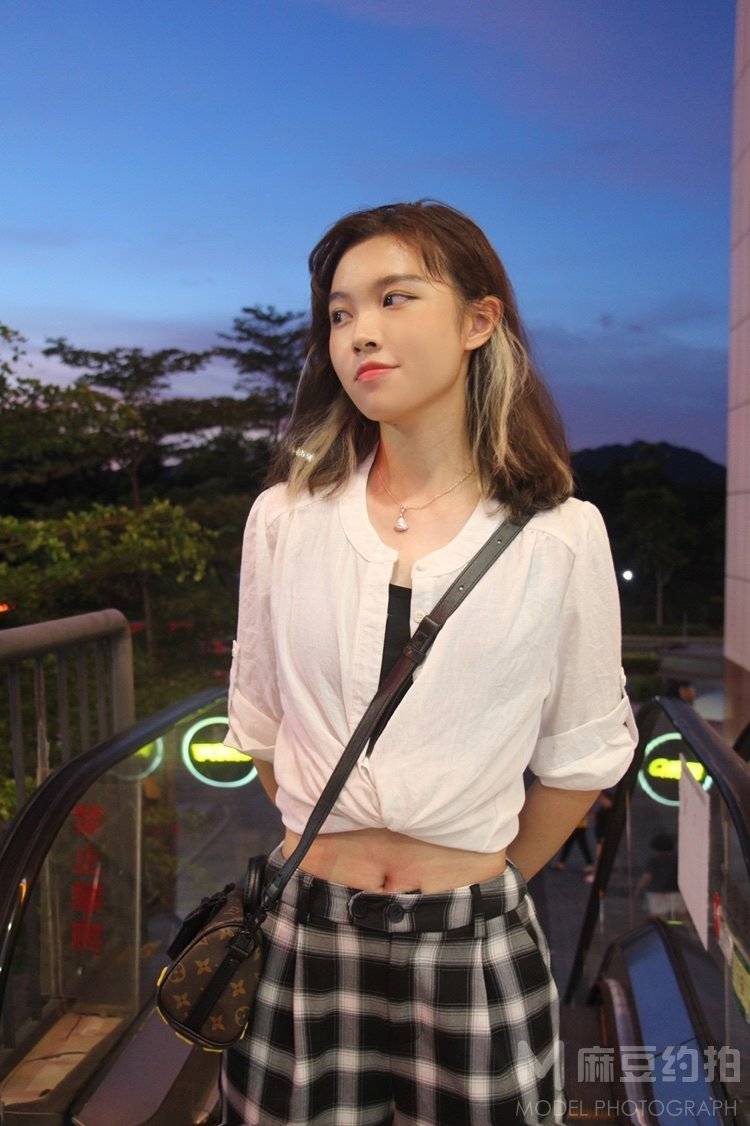 清新模特
