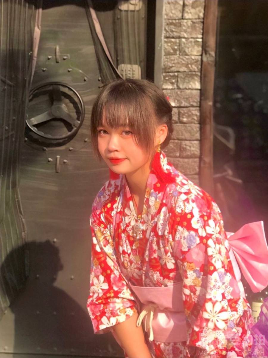 和服模特