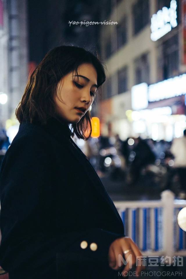 夜景模特