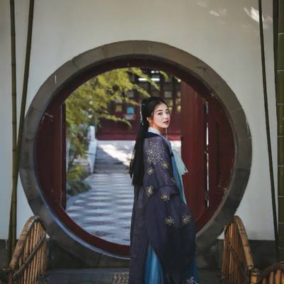 汉服模特