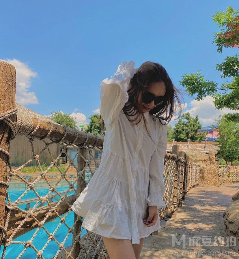 清新模特