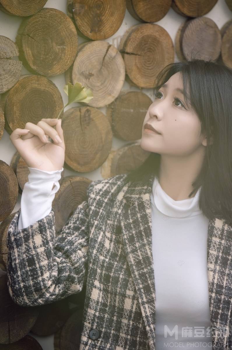 黑白模特