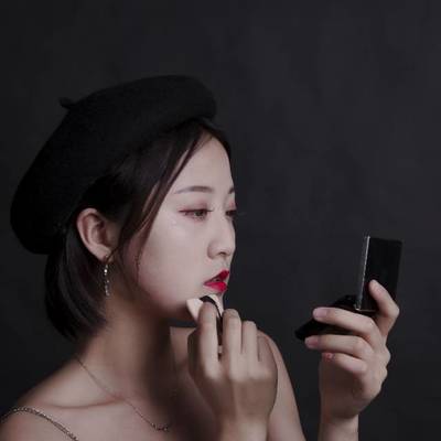 黑白模特