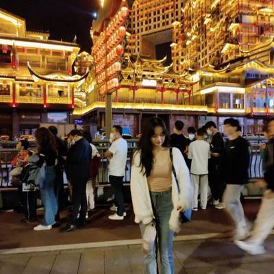 夜景模特