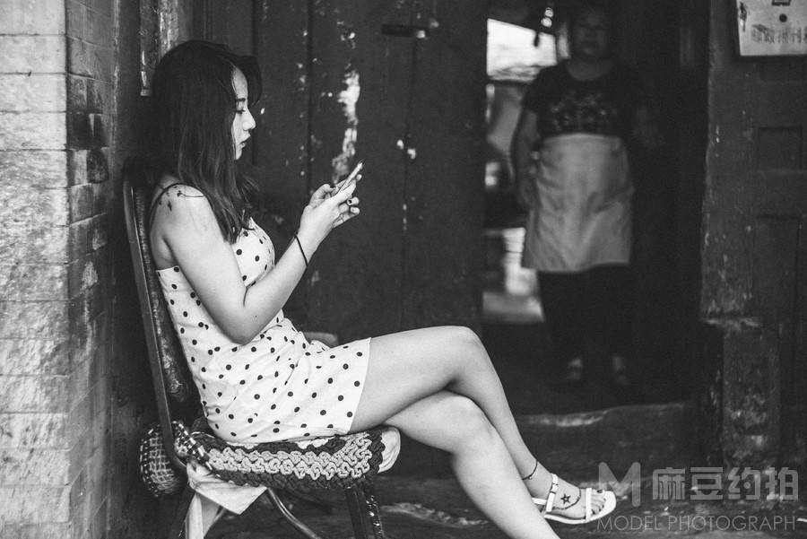 黑白模特