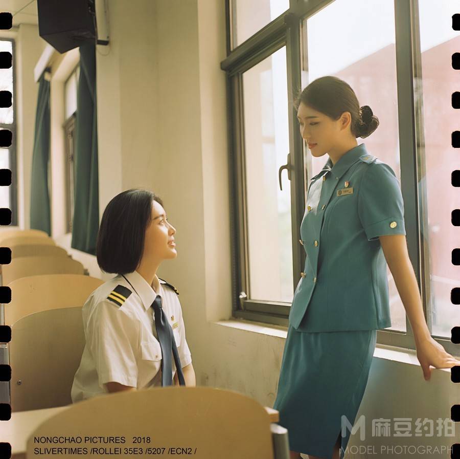 校园模特