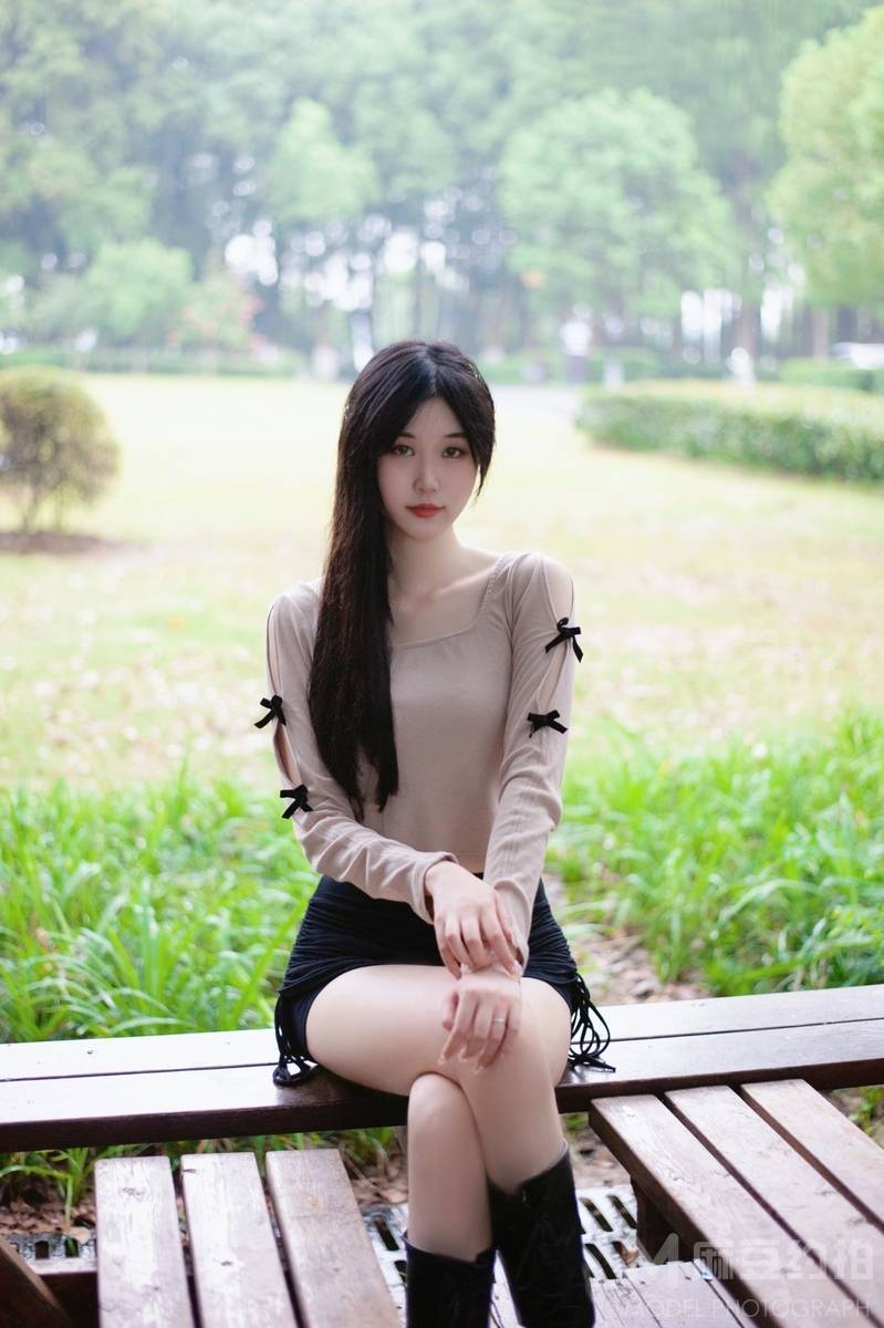 清新模特