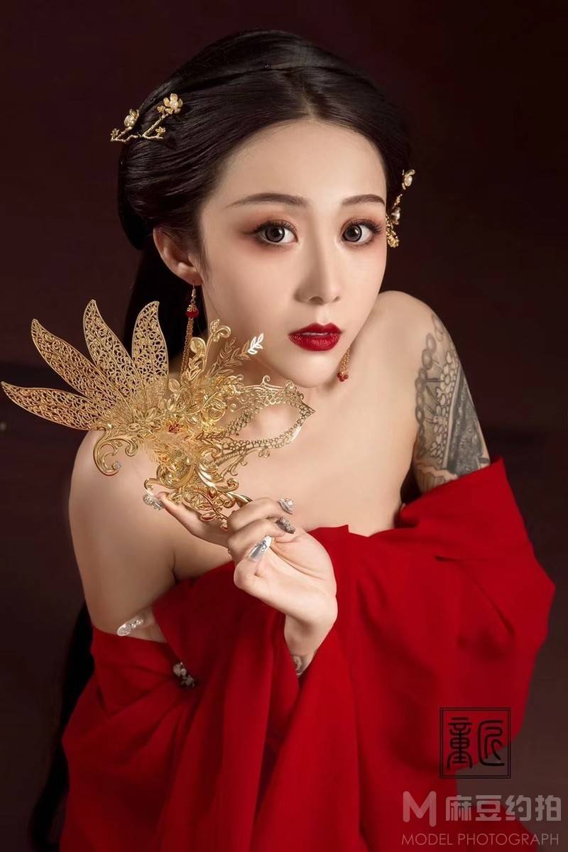 暗黑模特