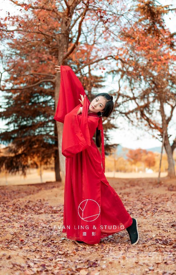 汉服模特