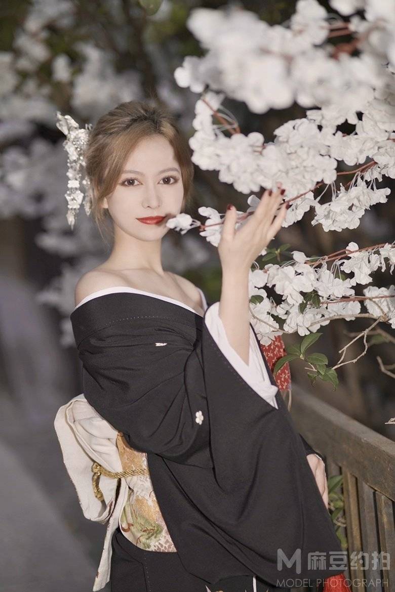 和服模特