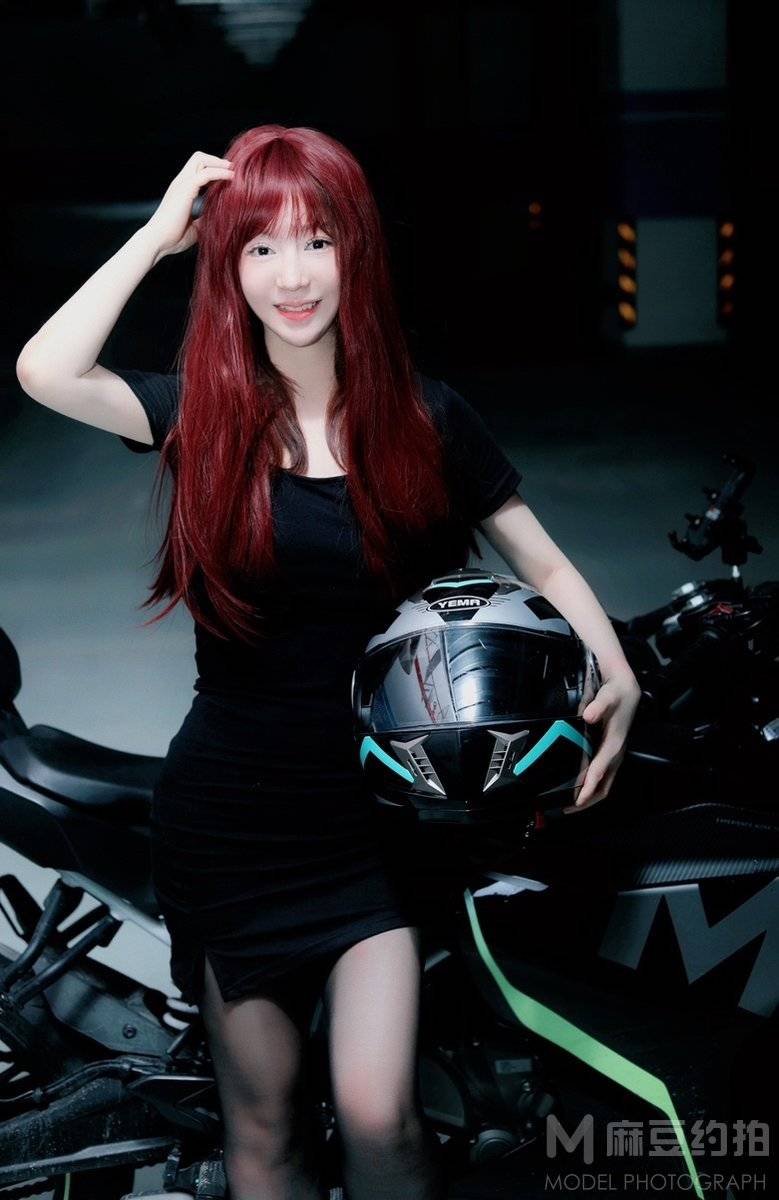 暗黑模特