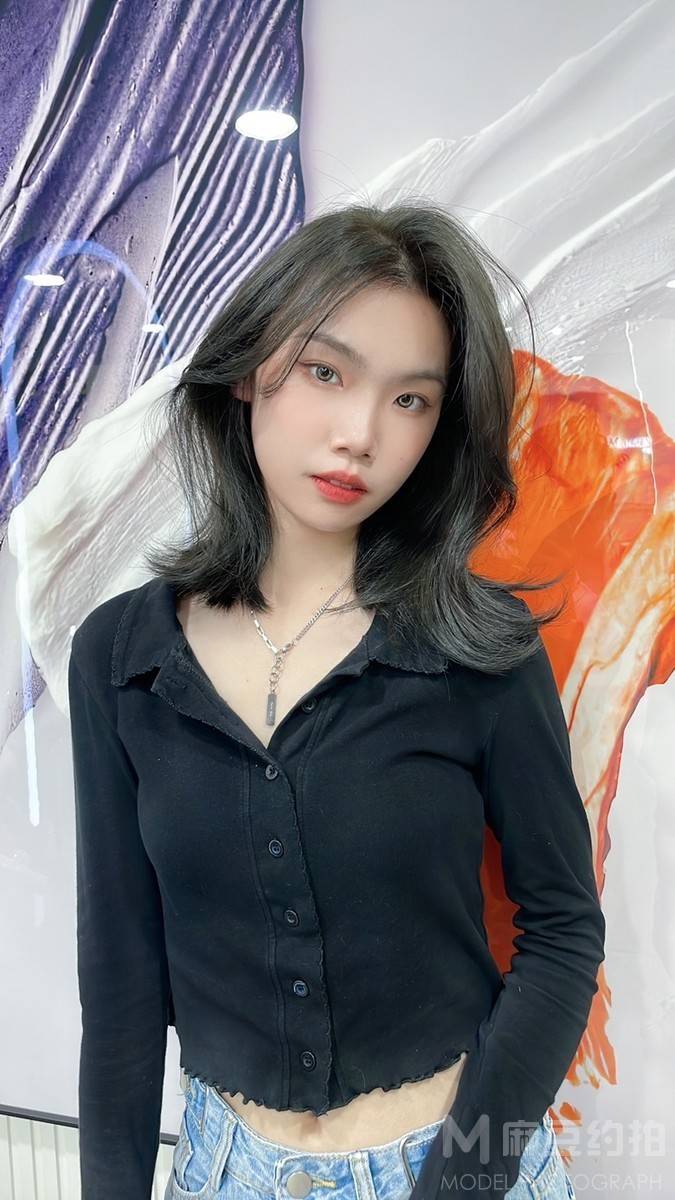 清新模特