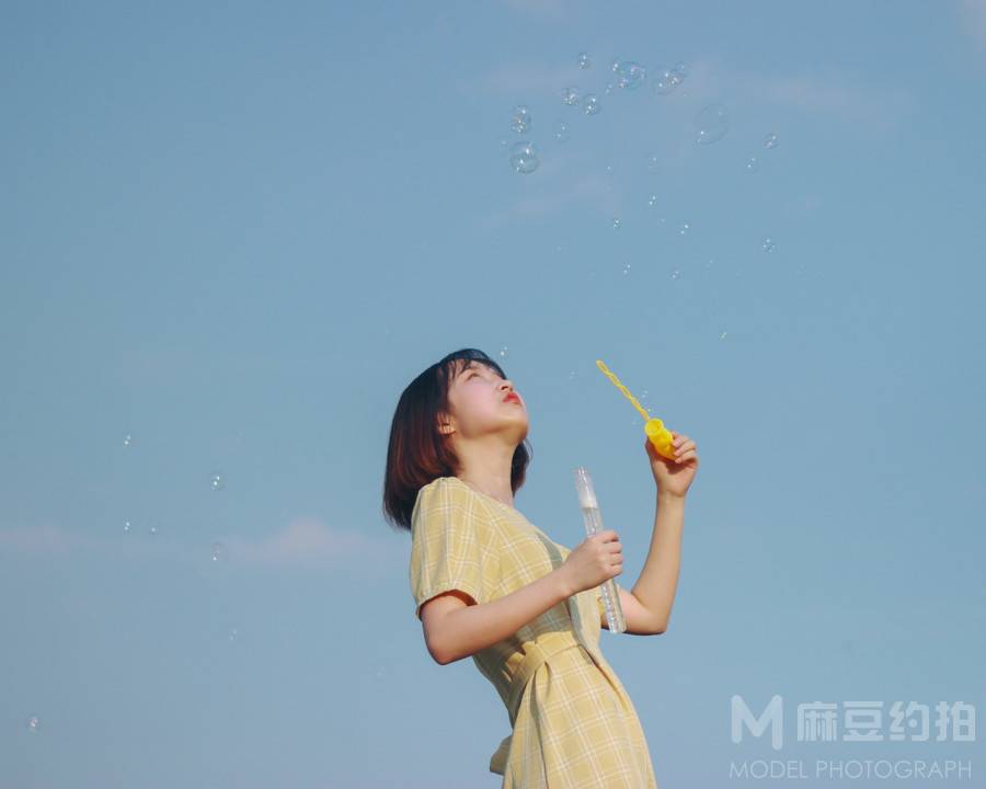 校园模特