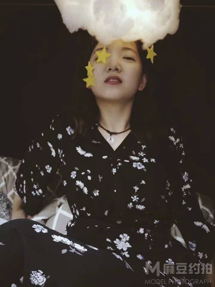 胶片模特