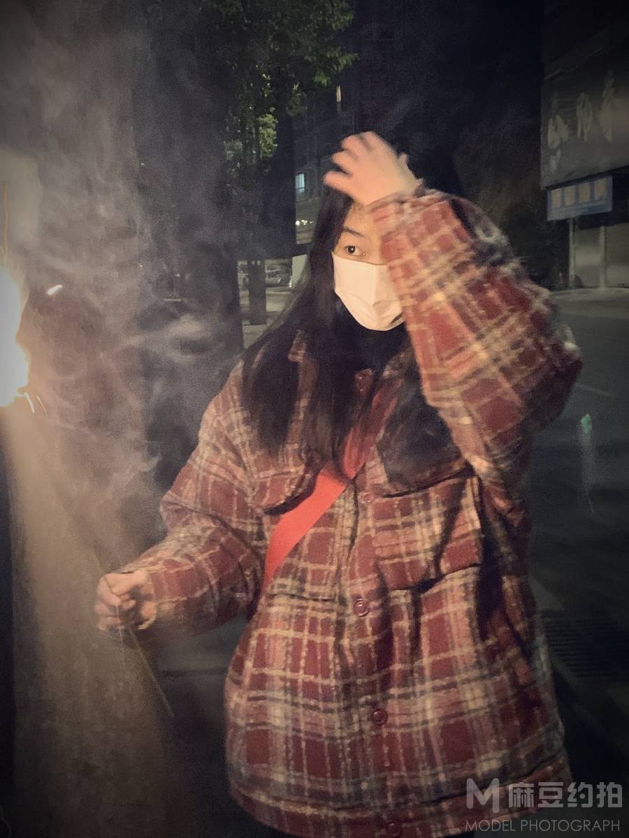 夜景模特