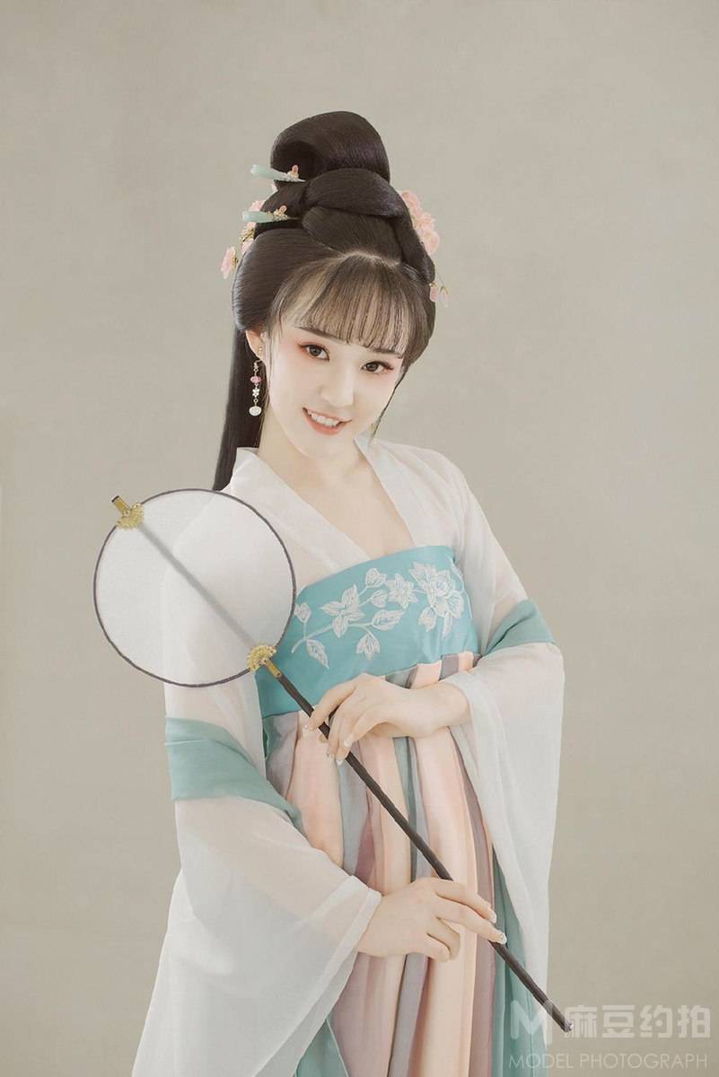 古风模特