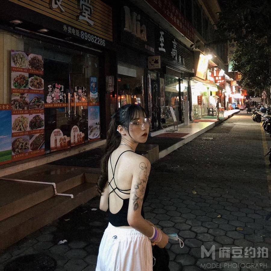 情侣模特