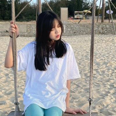 黑白模特