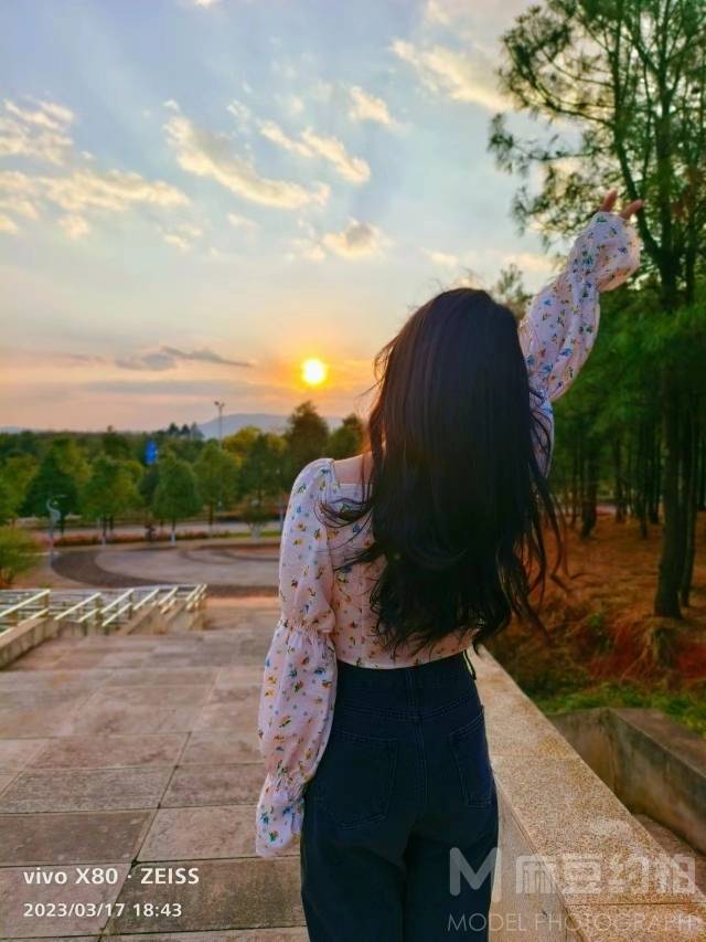 少女模特