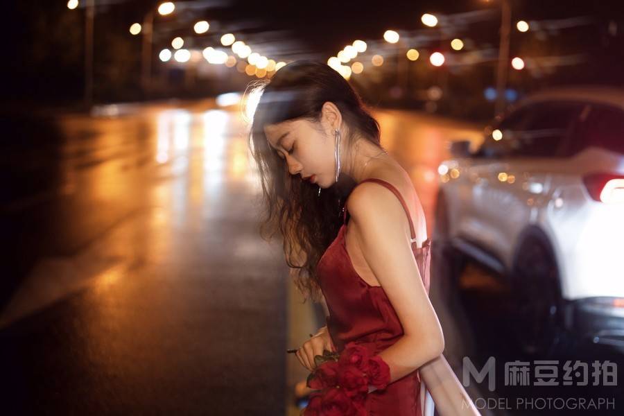 夜景模特