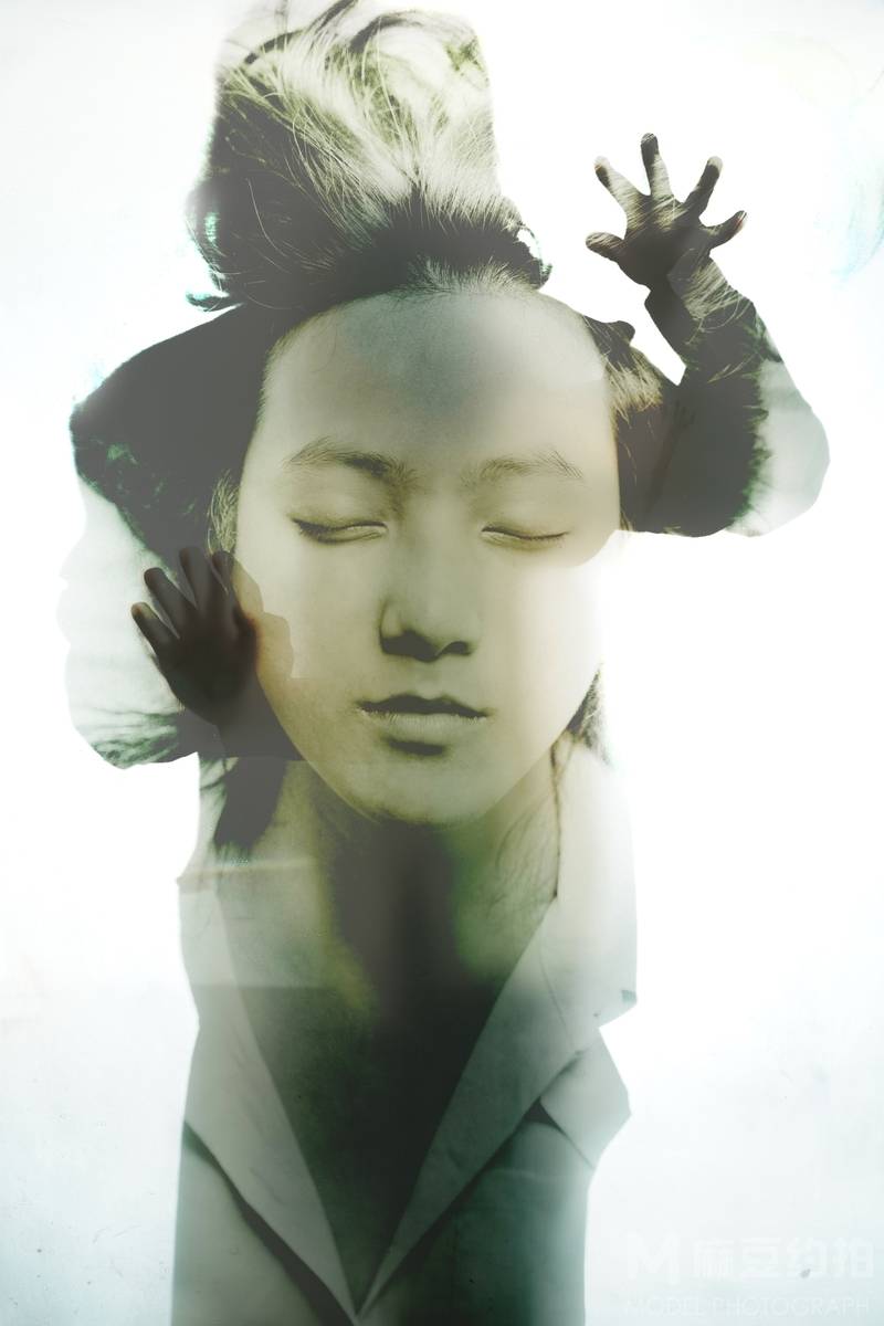 情绪模特