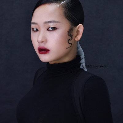 暗黑模特