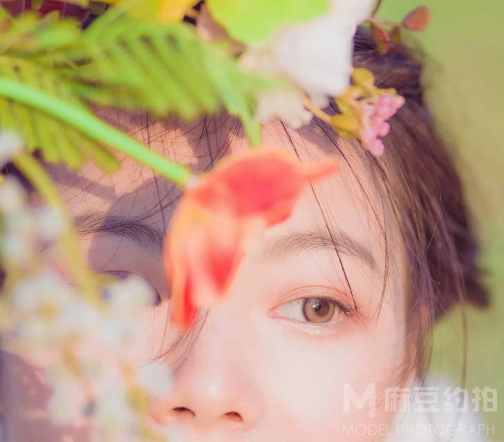 妆容模特