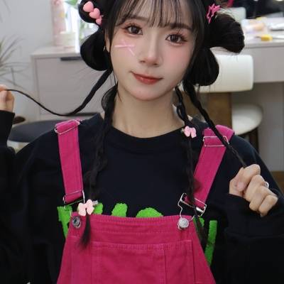 妆容模特
